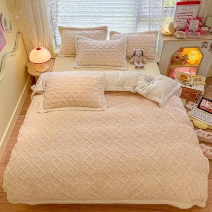 91家纺网 家纺一手货源 找家纺 琪格格 2022新款剪花绒vs兔兔绒四件套 剪花绒-米杏