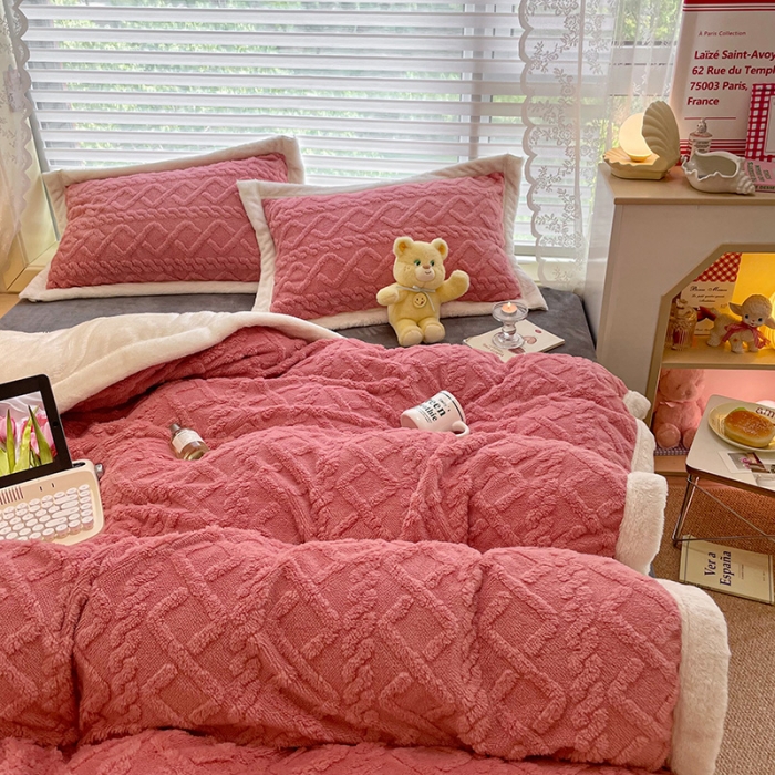 91家纺网 家纺一手货源 找家纺 琪格格 2022新款剪花绒vs兔兔绒四件套 剪花绒-玫红