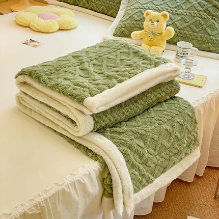 91家纺网 家纺一手货源 找家纺 （总）琪格格 2022年新款剪花绒vs兔兔绒毛毯