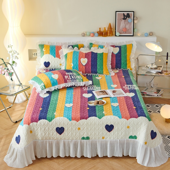 91家纺网 家纺一手货源 找家纺 2023新款高克重牛奶绒夹棉床盖三件套 彩虹爱心