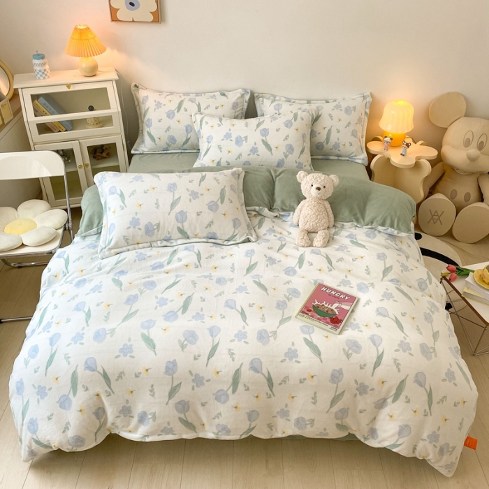 91家纺网 家纺一手货源 找家纺 木堇 2022秋冬新款高克重甜美系列印花牛奶绒四件套郁金香兰