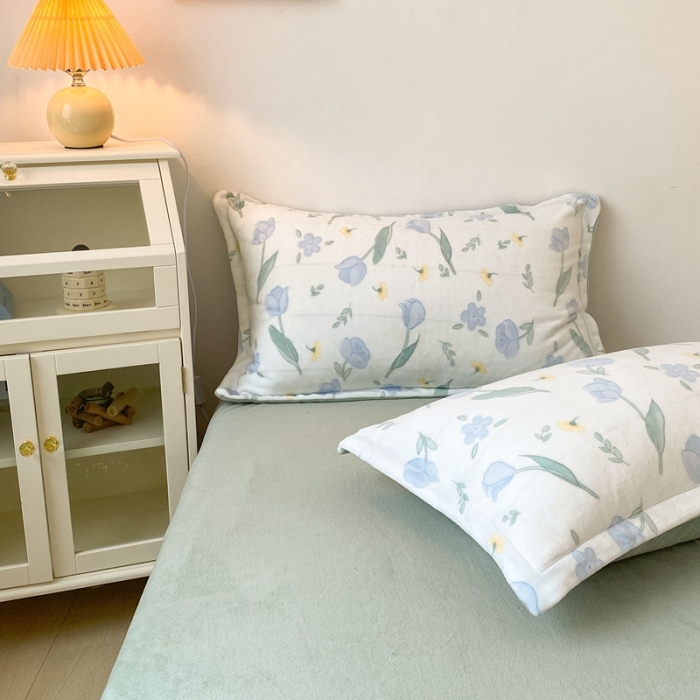 91家纺网 家纺一手货源 找家纺 木堇 2022秋冬新款高克重甜美系列印花牛奶绒四件套郁金香兰