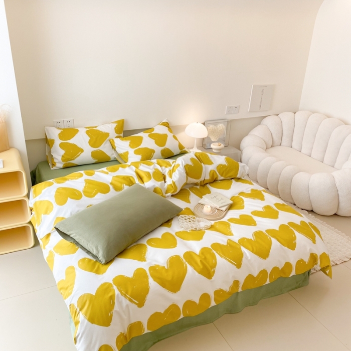 91家纺网 家纺一手货源 找家纺 昔可 2022新款全棉四件套影棚图2 黄色爱心