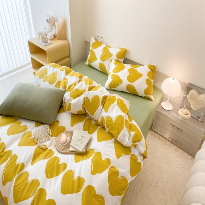 91家纺网 家纺一手货源 找家纺 昔可 2022新款全棉四件套影棚图2 黄色爱心