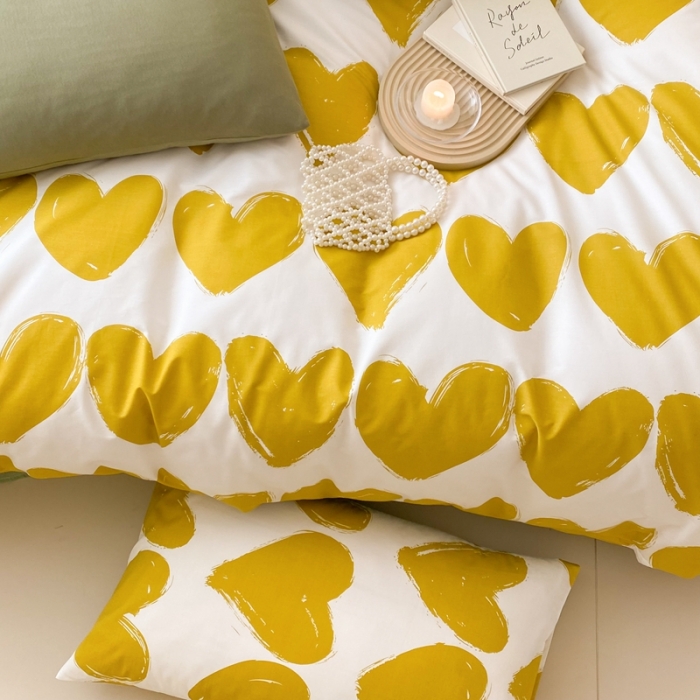 91家纺网 家纺一手货源 找家纺 昔可 2022新款全棉四件套影棚图2 黄色爱心