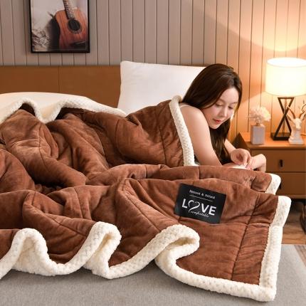 咖色 加厚三层夹棉牛奶绒毯冬季保暖午睡法莱绒毛毯