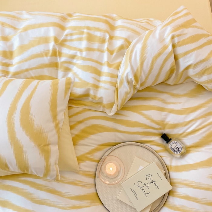 91家纺网 家纺一手货源 找家纺 昔可 2022新款全棉四件套影棚图2 奶油黄豹纹