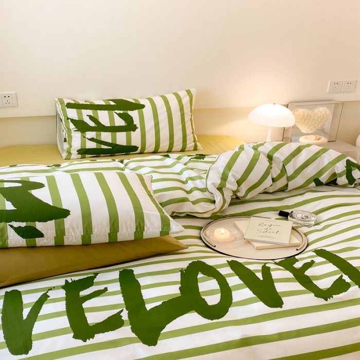 91家纺网 家纺一手货源 找家纺 昔可 2022新款全棉四件套影棚图2 字母条纹