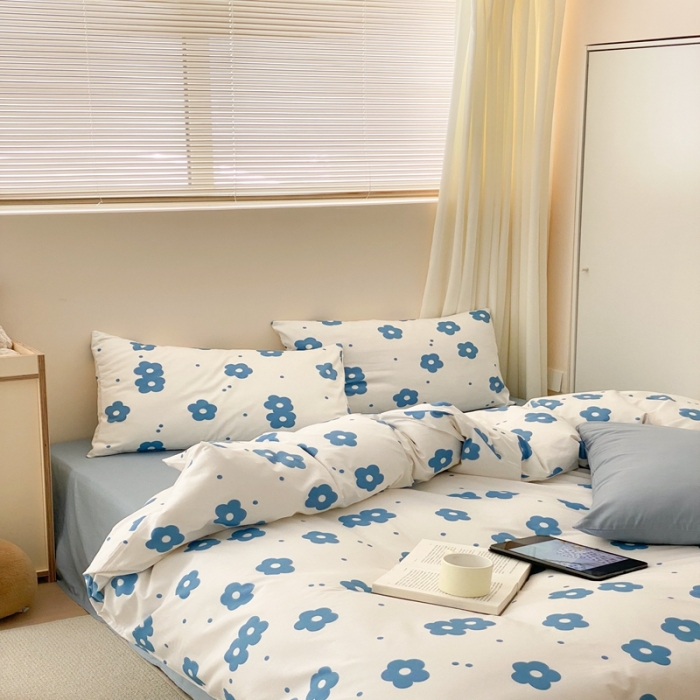 91家纺网 家纺一手货源 找家纺 昔可 2022新款全棉四件套影棚图1 蓝蓝小花