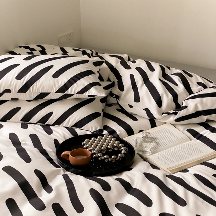 91家纺网 家纺一手货源 找家纺 昔可 2022新款全棉四件套影棚图1 黑白斑马条