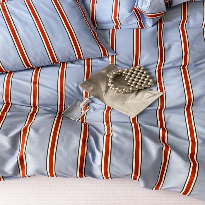 91家纺网 家纺一手货源 找家纺 昔可 2022新款全棉四件套影棚图1 红蓝条