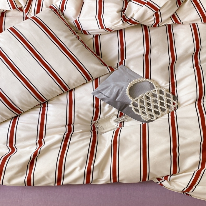 91家纺网 家纺一手货源 找家纺 昔可 2022新款全棉四件套影棚图1 红竖条