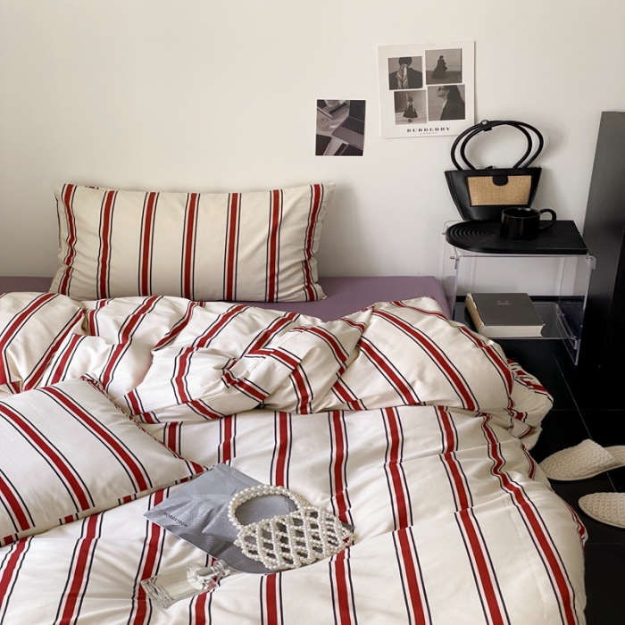 91家纺网 家纺一手货源 找家纺 昔可 2022新款全棉四件套影棚图1 红竖条