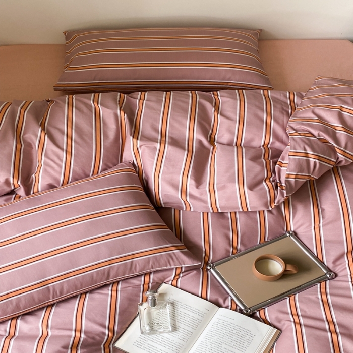 91家纺网 家纺一手货源 找家纺 昔可 2022新款全棉四件套影棚图1 棕粉条