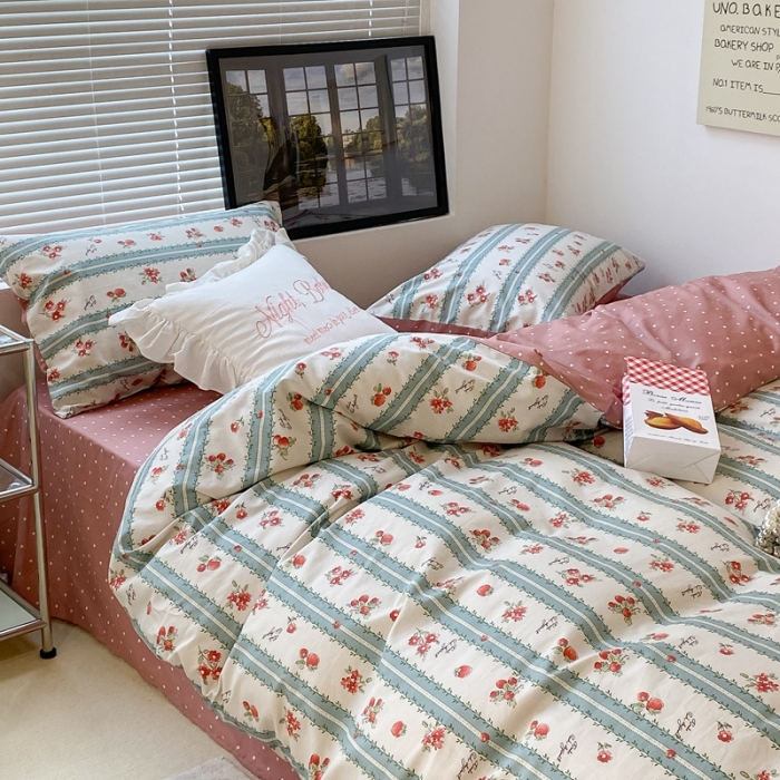 91家纺网 家纺一手货源 找家纺 （总）昔可 2022新款爱丽丝梦游仙境系列四件套