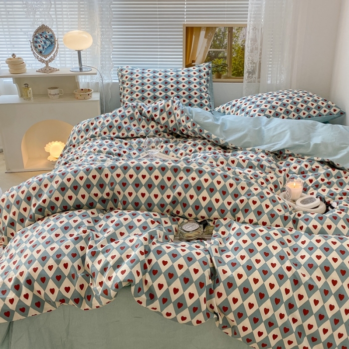 91家纺网 家纺一手货源 找家纺 昔可 2022新款爱丽丝梦游仙境系列四件套 爱丽丝菱格