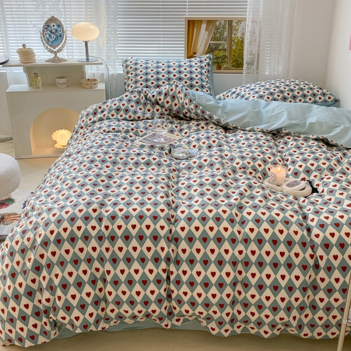 91家纺网 家纺一手货源 找家纺 昔可 2022新款爱丽丝梦游仙境系列四件套 爱丽丝菱格