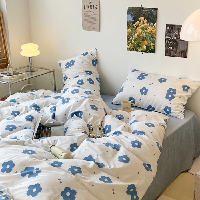 91家纺网 家纺一手货源 找家纺 昔可 2022新款简约花朵四件套 蓝蓝小花