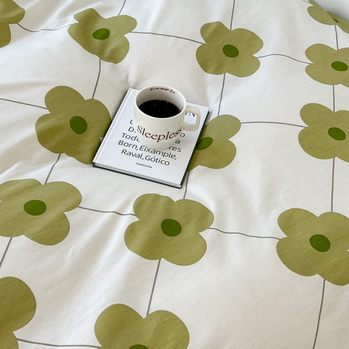 91家纺网 家纺一手货源 找家纺 昔可 2022新款简约花朵四件套 幸运四叶花绿