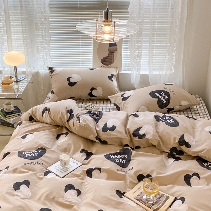 91家纺网 家纺一手货源 找家纺 昔可 2022新款简约花朵四件套 油画爱心