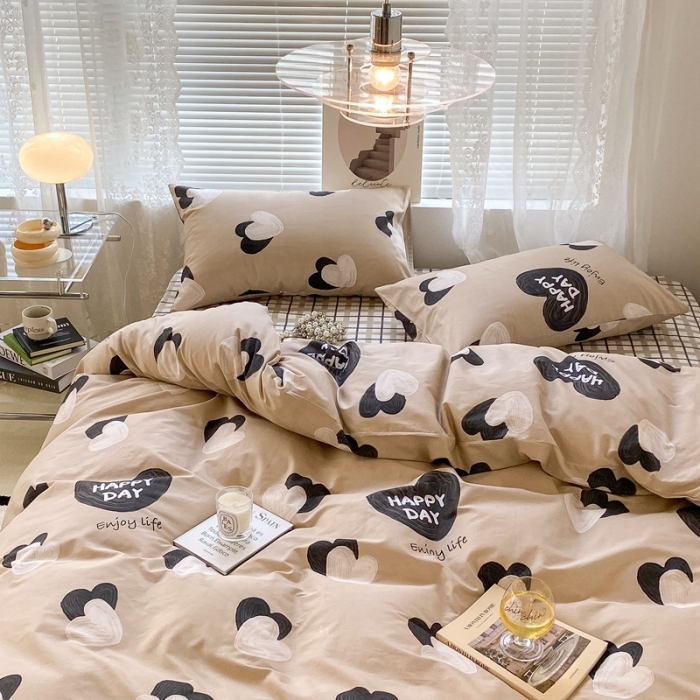 91家纺网 家纺一手货源 找家纺 昔可 2022新款简约花朵四件套 油画爱心