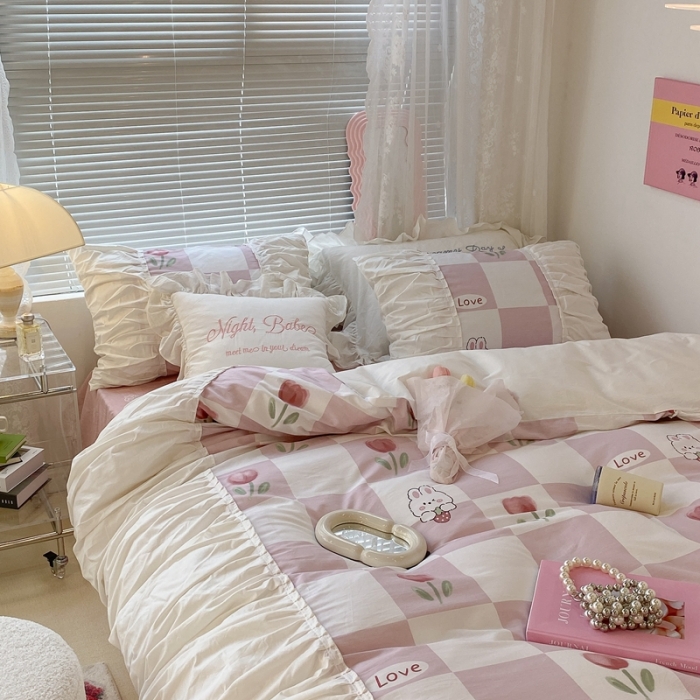 91家纺网 家纺一手货源 找家纺 昔可 2022新款韩版花边系列四件套 粉格兔