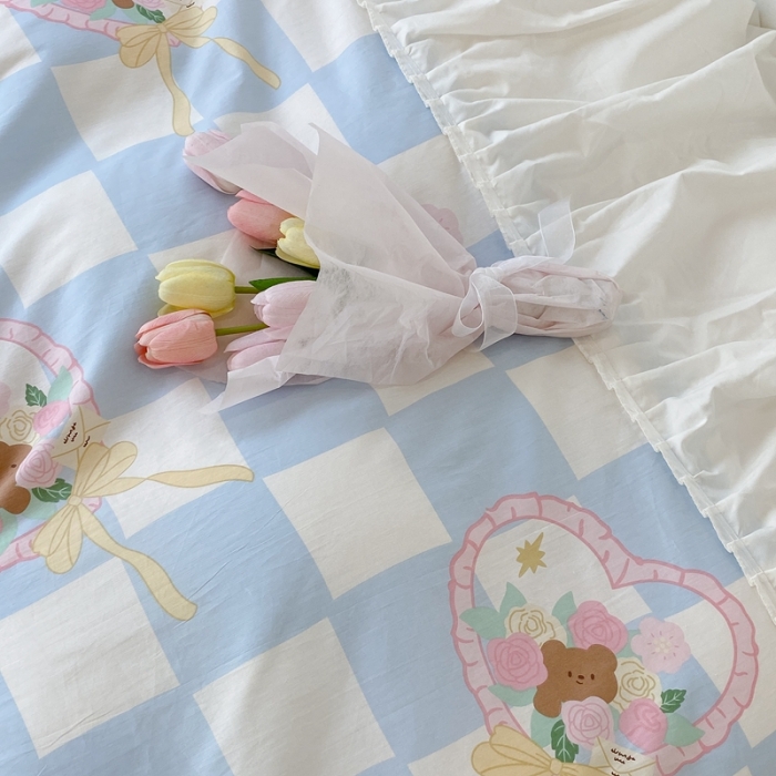 91家纺网 家纺一手货源 找家纺 昔可 2022新款韩版花边系列四件套 蓝格爱心熊