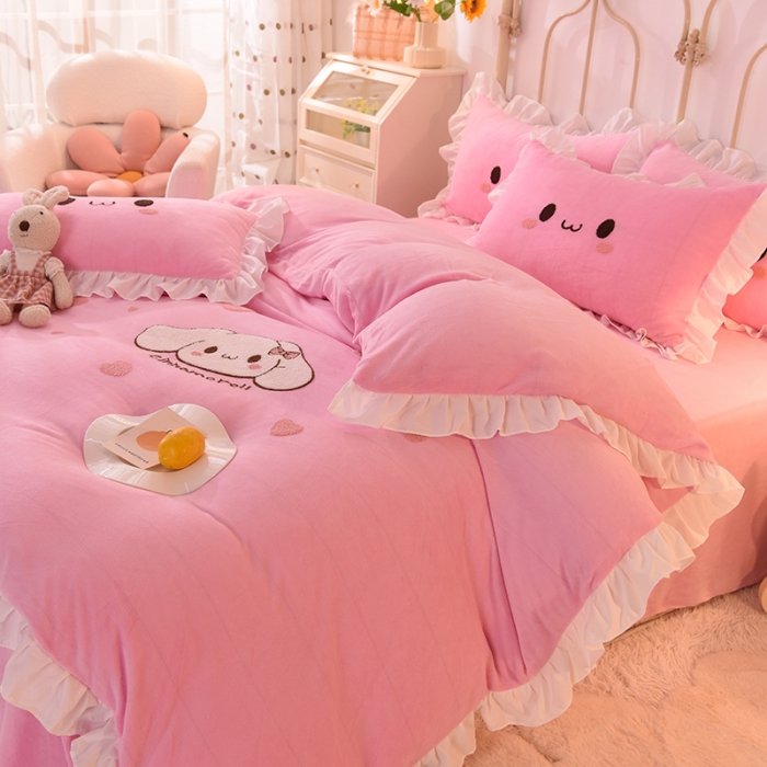 91家纺网 家纺一手货源 找家纺 （总）2022新款可爱兔牛奶绒毛巾绣四件套