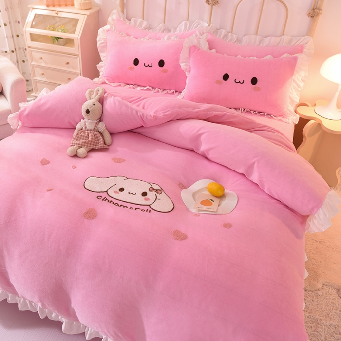 91家纺网 家纺一手货源 找家纺 2022新款可爱兔牛奶绒毛巾绣四件套 可爱兔-粉