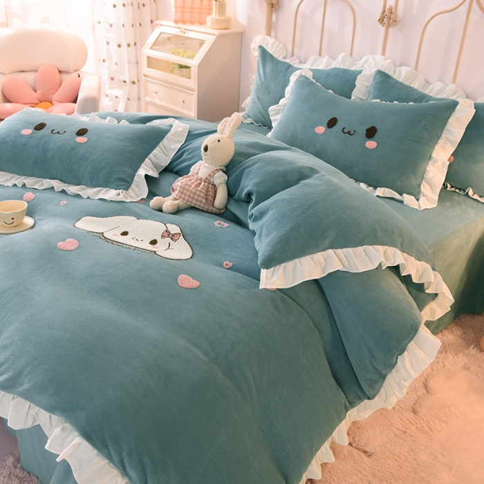 91家纺网 家纺一手货源 找家纺 2022新款可爱兔牛奶绒毛巾绣四件套 可爱兔-蓝