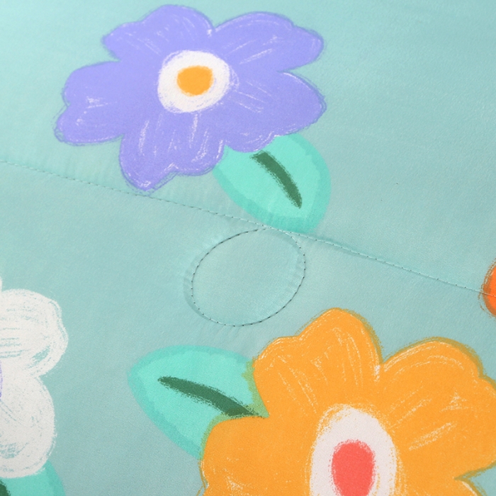 91家纺网 家纺一手货源 找家纺 百花王 2022新款印花礼品冬被子被芯（花型随机） 爱的花海