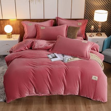 91家纺网 家纺一手货源 找家纺 优姿2022新款9斤重牛奶棉床裙款四件套 橡皮红