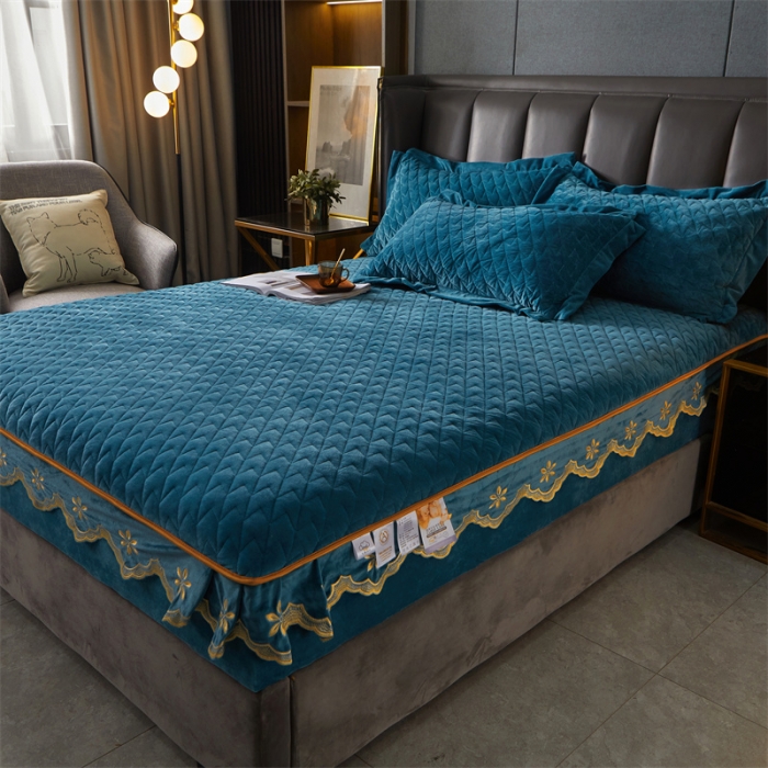 91家纺网 家纺一手货源 找家纺 恒爱 2022秋冬新款A类宝宝绒轻奢刺绣床笠 轻奢床笠宾利蓝