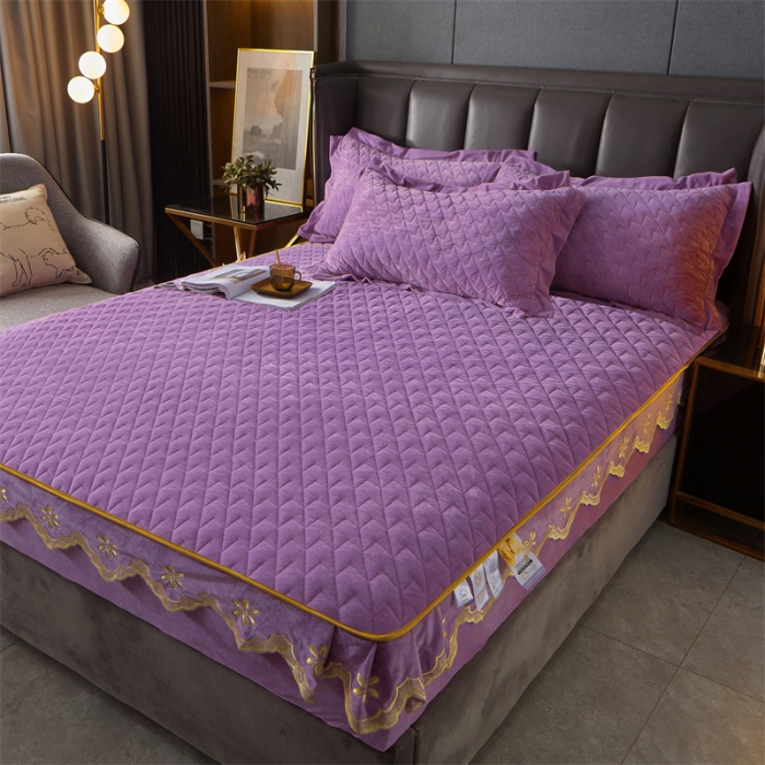 91家纺网 家纺一手货源 找家纺 恒爱 2022秋冬新款A类宝宝绒轻奢刺绣床笠 轻奢床笠豆沙紫