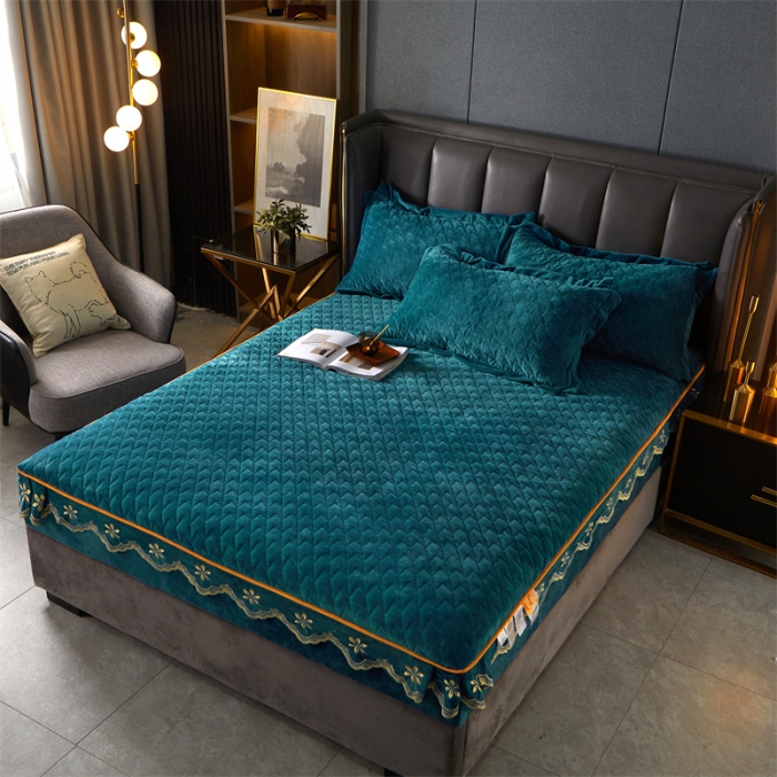 91家纺网 家纺一手货源 找家纺 恒爱 2022秋冬新款A类宝宝绒轻奢刺绣床笠 轻奢床笠孔雀绿