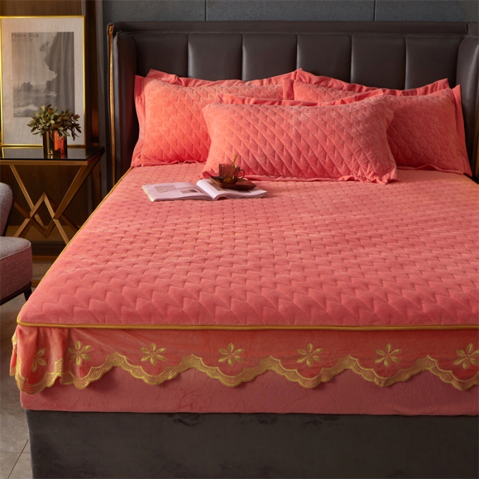 91家纺网 家纺一手货源 找家纺 恒爱 2022秋冬新款A类宝宝绒轻奢刺绣床笠 轻奢床笠梦想粉