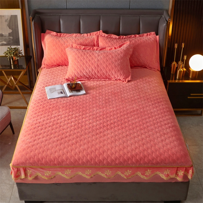 91家纺网 家纺一手货源 找家纺 恒爱 2022秋冬新款A类宝宝绒轻奢刺绣床笠 轻奢床笠梦想粉