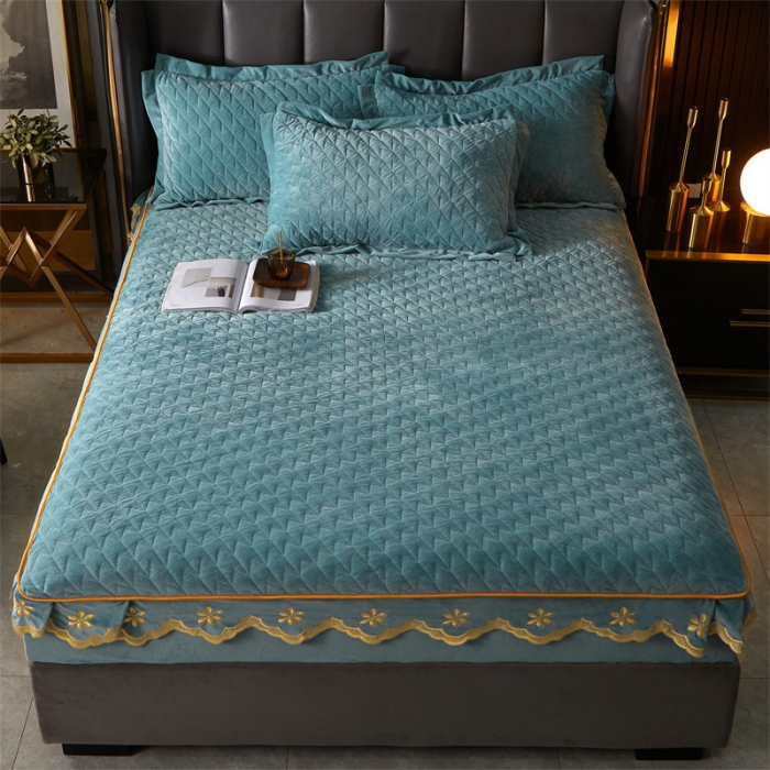 91家纺网 家纺一手货源 找家纺 恒爱 2022秋冬新款A类宝宝绒轻奢刺绣床笠 轻奢床笠浅灰蓝