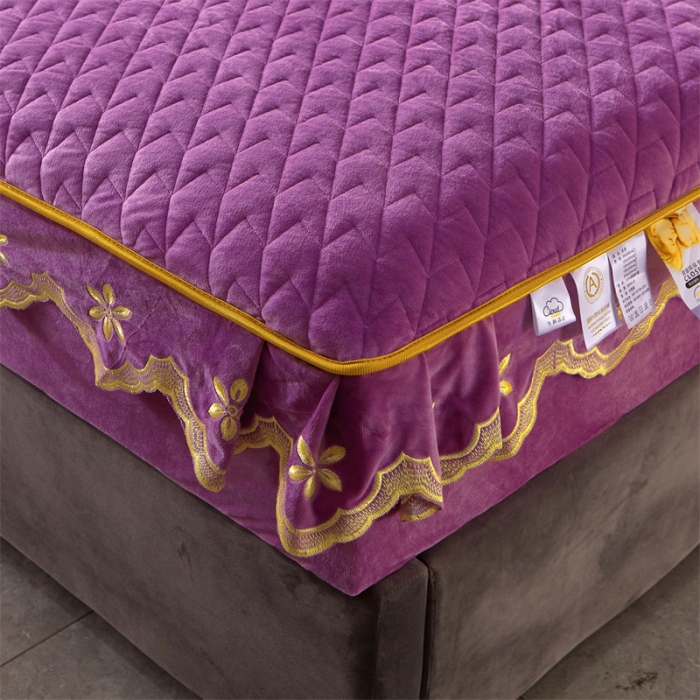 91家纺网 家纺一手货源 找家纺 恒爱 2022秋冬新款A类宝宝绒轻奢刺绣床笠 轻奢床笠香芋紫