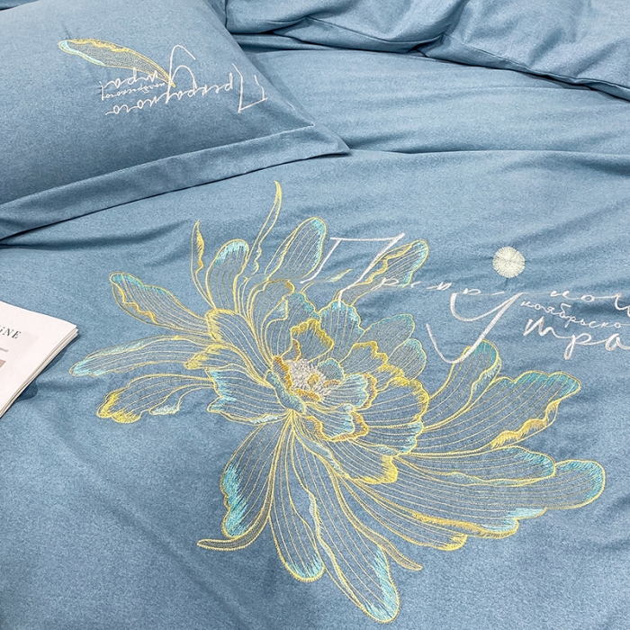 91家纺网 家纺一手货源 找家纺 涵宸 2022新款全棉铂金磨毛刺绣四件套-篱园 篱园-摩卡蓝