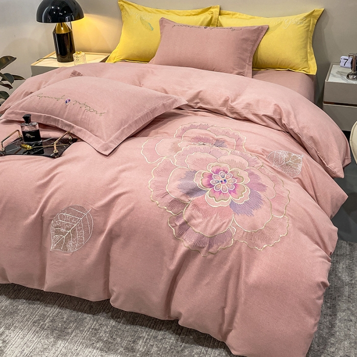 91家纺网 家纺一手货源 找家纺 （总）涵宸 2022新款全棉铂金磨毛刺绣四件套-月息系列