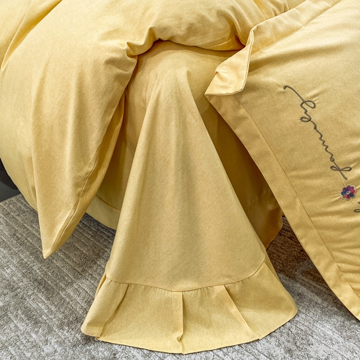 91家纺网 家纺一手货源 找家纺 涵宸 2022新款全棉铂金磨毛刺绣四件套-月息系列 月息-气质黄