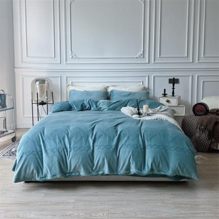 91家纺网 家纺一手货源 找家纺 芯氧 2022新款210克牛奶绒雕花四件套 丽芙-天青色