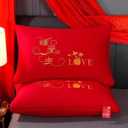 91家纺网 家纺一手货源 找家纺 梦叶草 2023新款全棉大红婚庆枕芯纯棉枕头 一生一世
