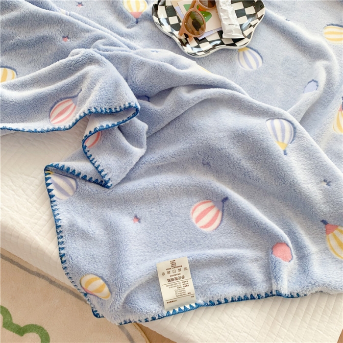 91家纺网 家纺一手货源 找家纺 （总）蜜柚 2024新款立体锁边云朵绒印花毛毯四季毯