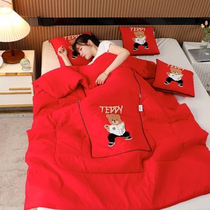 91家纺网 家纺一手货源 找家纺 （总）宝马家纺2022新款毛巾绣四季款抱枕被-功夫熊