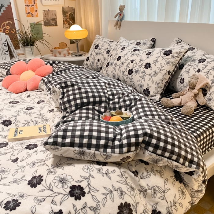 91家纺网 家纺一手货源 找家纺 大渔生活 2024新款牛奶绒印花系列四件套 秋意浓