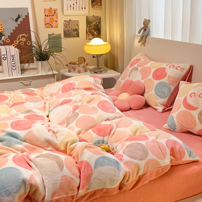 91家纺网 家纺一手货源 找家纺 大渔生活 2024新款牛奶绒印花系列四件套 瑟琳