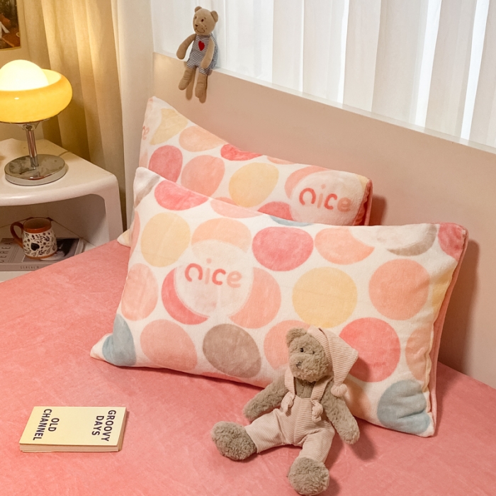 91家纺网 家纺一手货源 找家纺 大渔生活 2024新款牛奶绒印花系列四件套 瑟琳