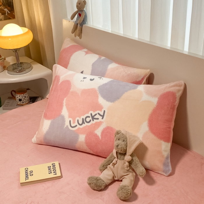 91家纺网 家纺一手货源 找家纺 大渔生活 2024新款牛奶绒印花系列四件套 兔绒绒